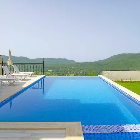 Villa Kapari